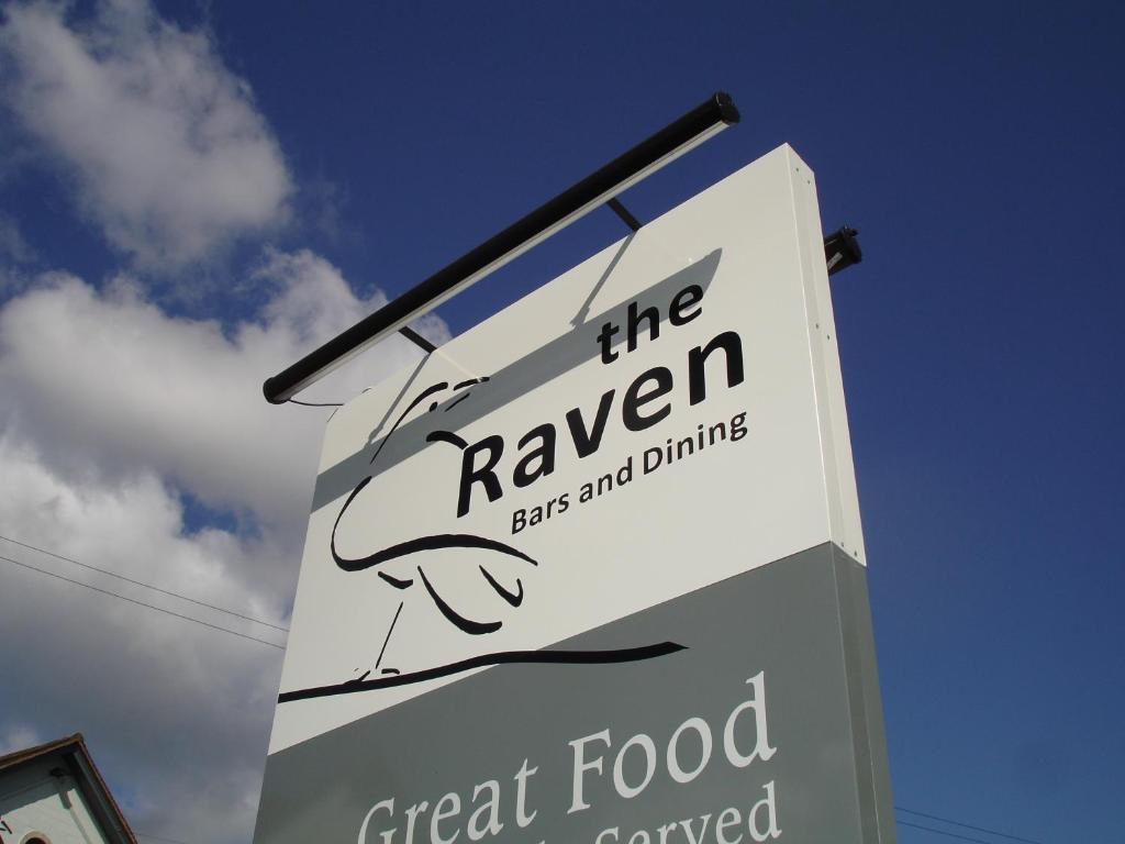 The Raven Hotel Corby Dış mekan fotoğraf