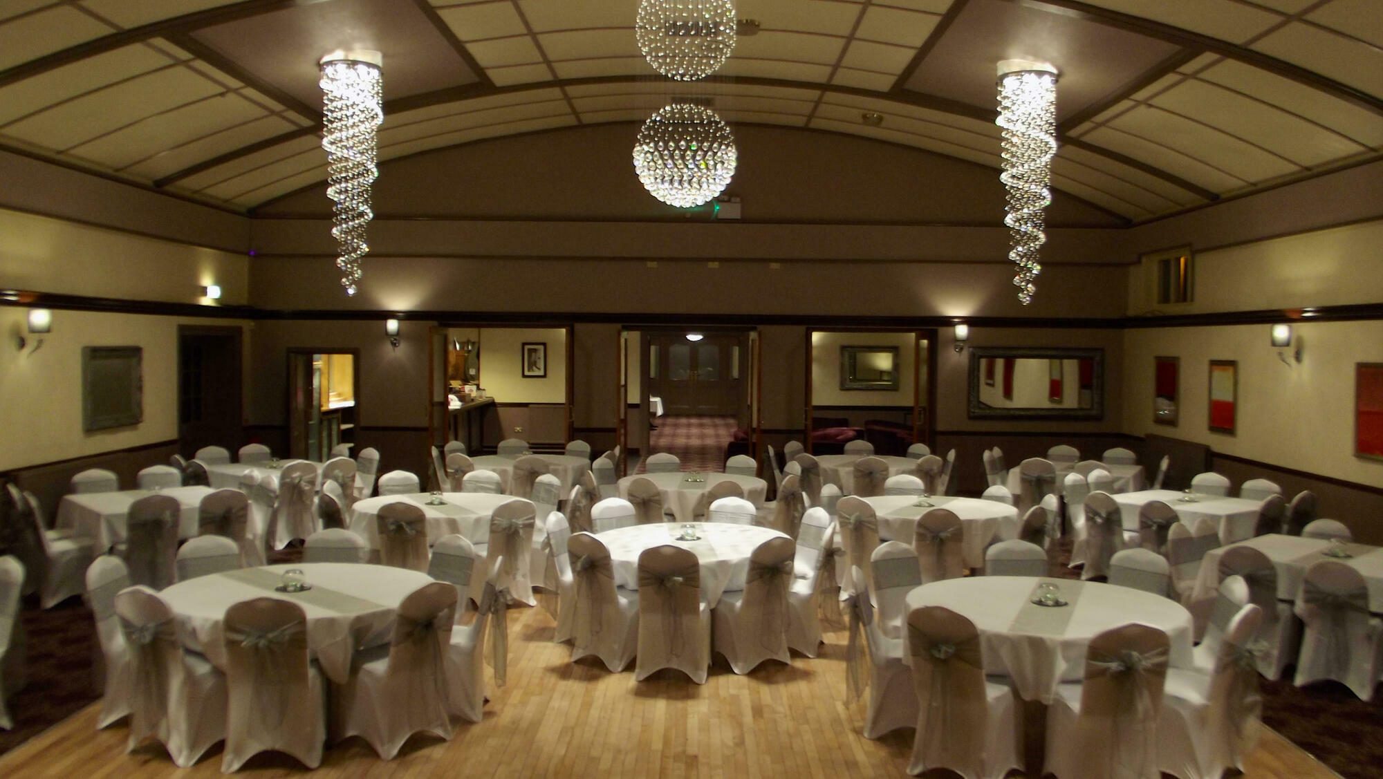 The Raven Hotel Corby Dış mekan fotoğraf